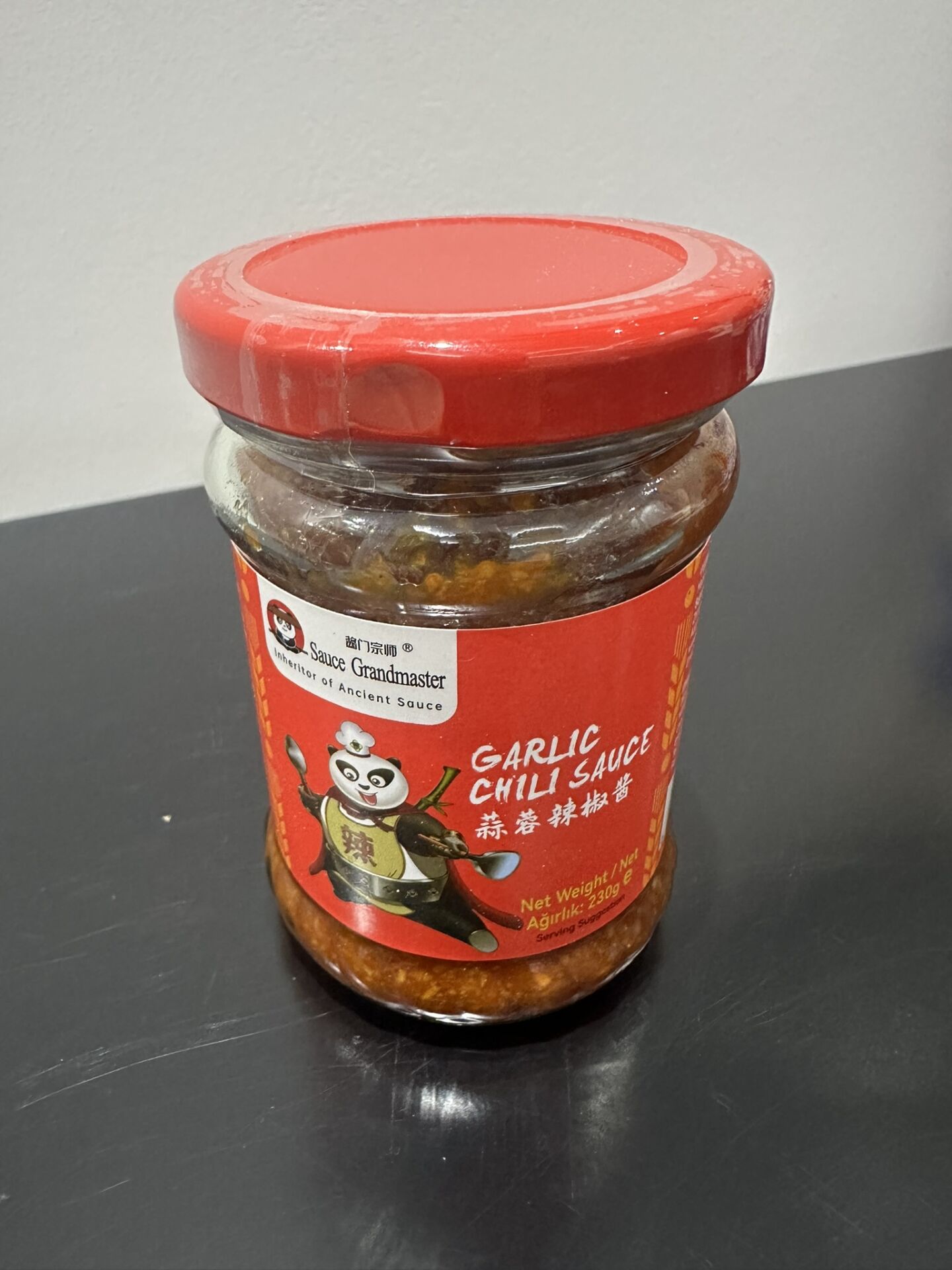 Sauce Grandmaster Sarımsaklı Acı Biber Sosu 230 gr